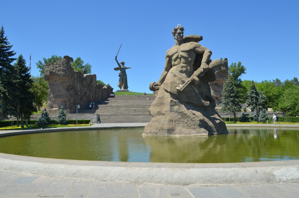 Estatua Madre Patria en Volgogrado, Rusia